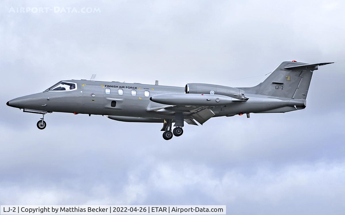 LJ-2, 1981 Gates Learjet 35A C/N 35A-451, LJ-2