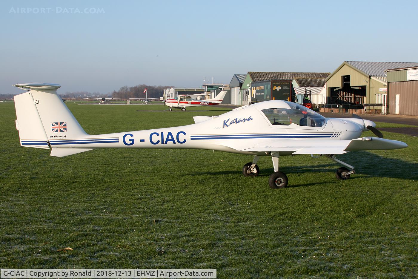 G-CIAC, 1996 HOAC DV-20 Katana C/N 20156, at ehmz
