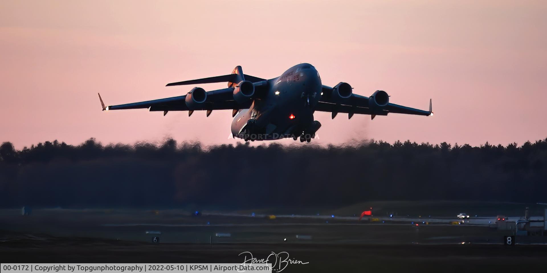 00-0172, 2001 Boeing C-17A Globemaster III C/N P-72, REACH548 156th AS