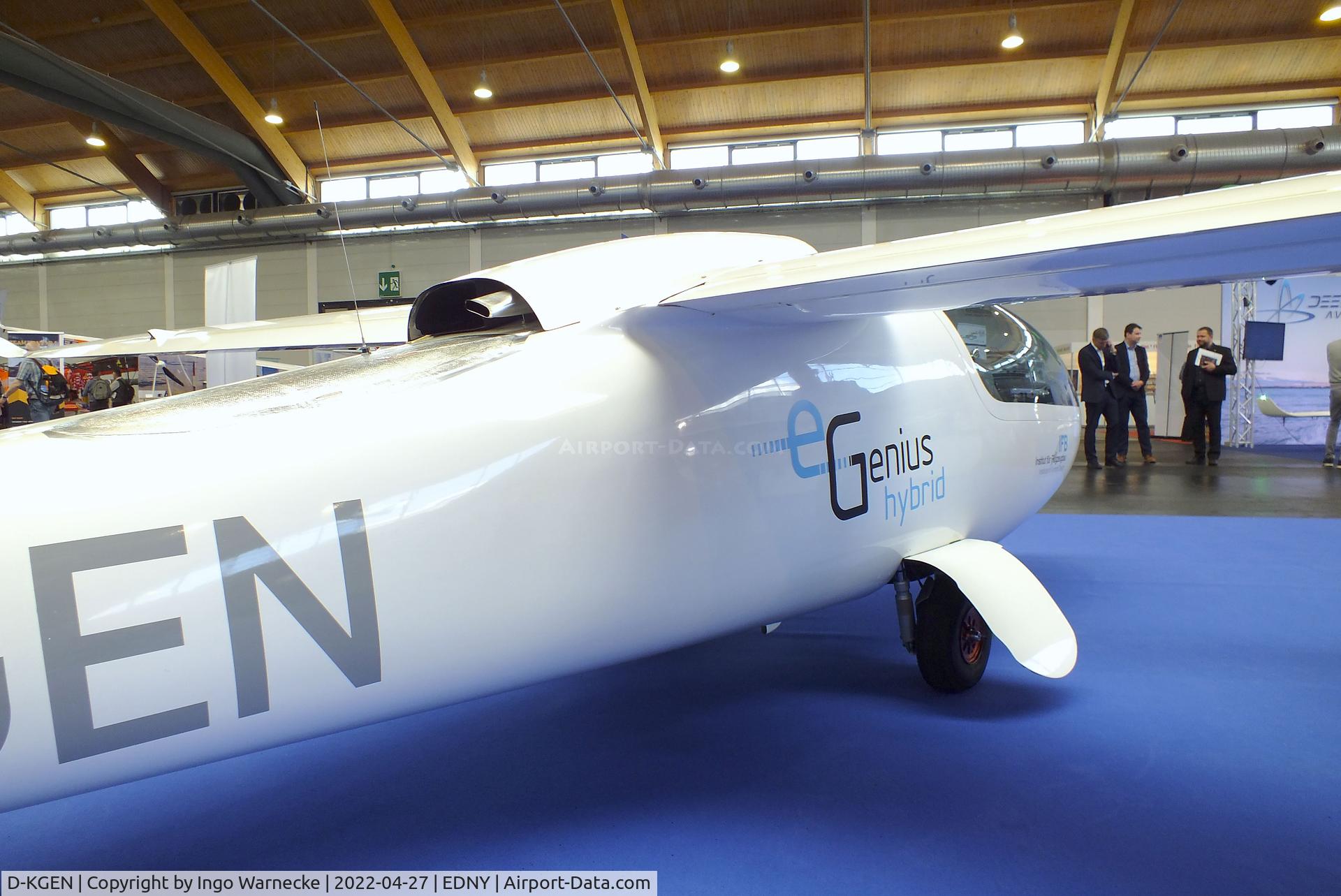 D-KGEN, 2011 Akaflieg Stuttgart e-Genius C/N 01, Akaflieg Stuttgart e-Genius hybrid powered by Mercedes-Benz OM660 diesel and an electric Motor, at the AERO 2022, Friedrichshafen
