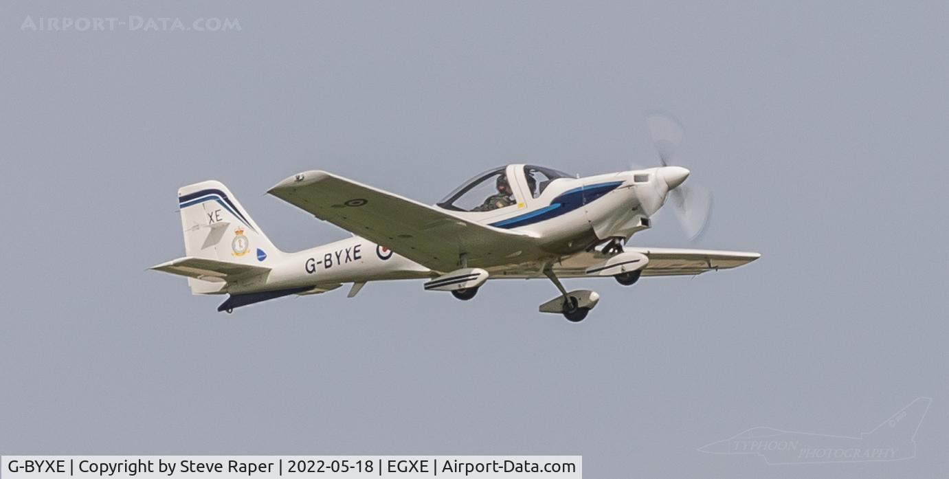 G-BYXE, 2001 Grob G-115E Tutor T1 C/N 82165/E, Departing RAF Leeming