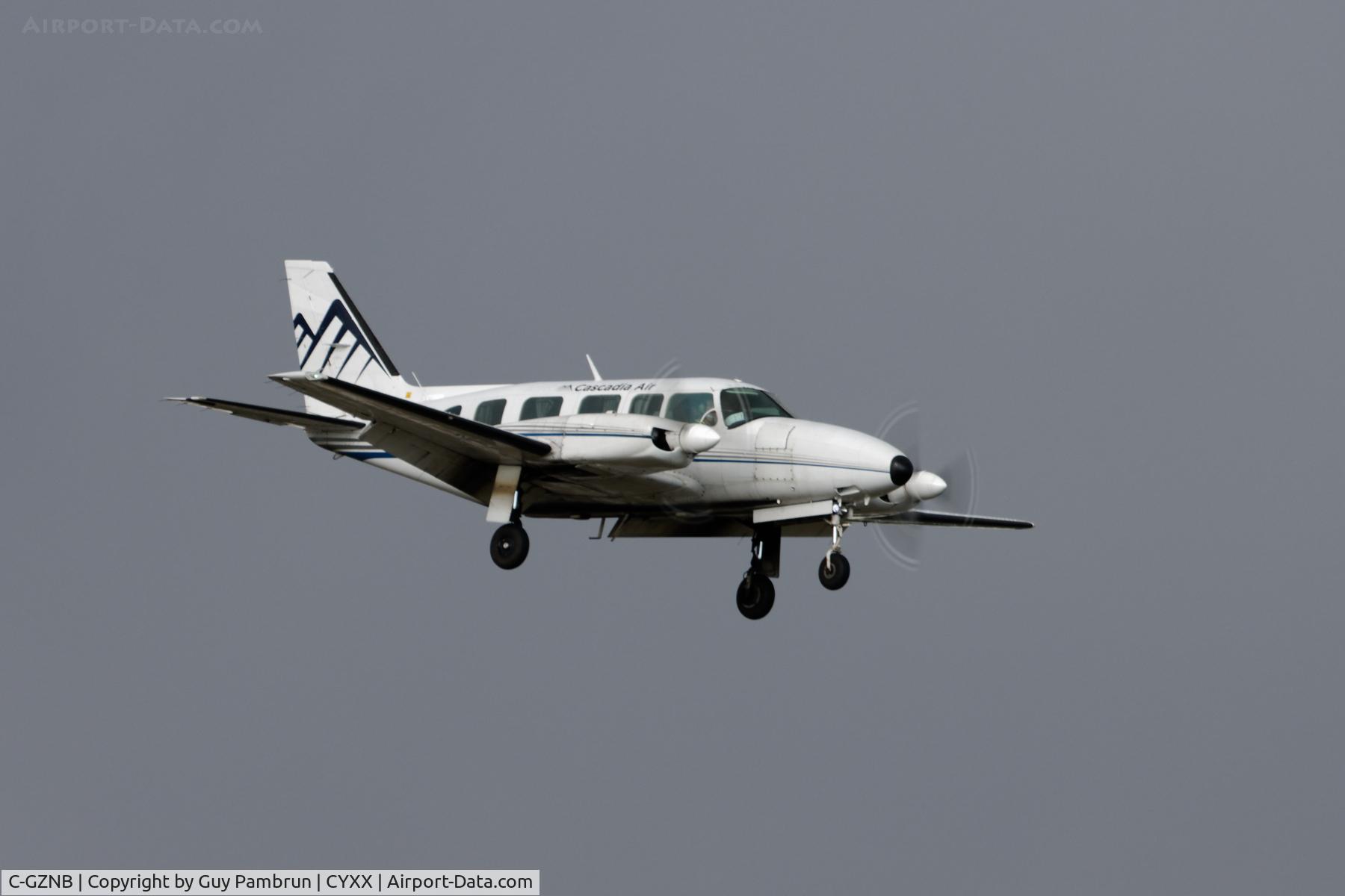 C-GZNB, 1977 Piper PA-31-350 Chieftain C/N 317752079, Landing on 19