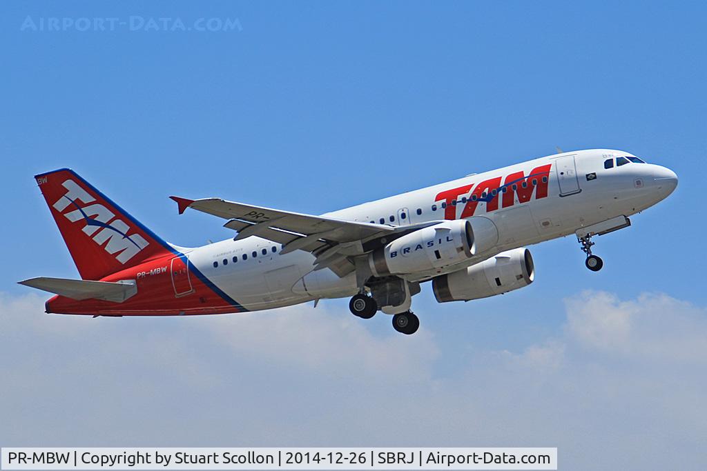 PR-MBW, 2008 Airbus A319-132 C/N 3710, TAM-SDU
