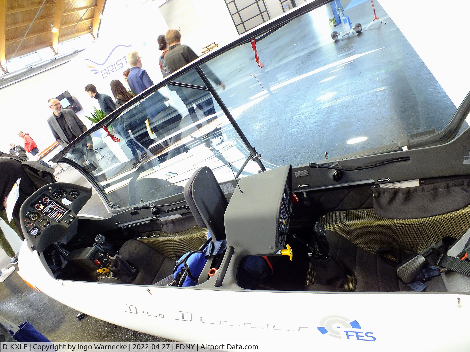 D-KXLF, 2021 Schempp-Hirth Duo Discus F C/N 001, Schempp-Hirth Duo Discus with electric motor (FES, Front Electric Selflaunch/Sustainer) at the AERO 2022, Friedrichshafen #c