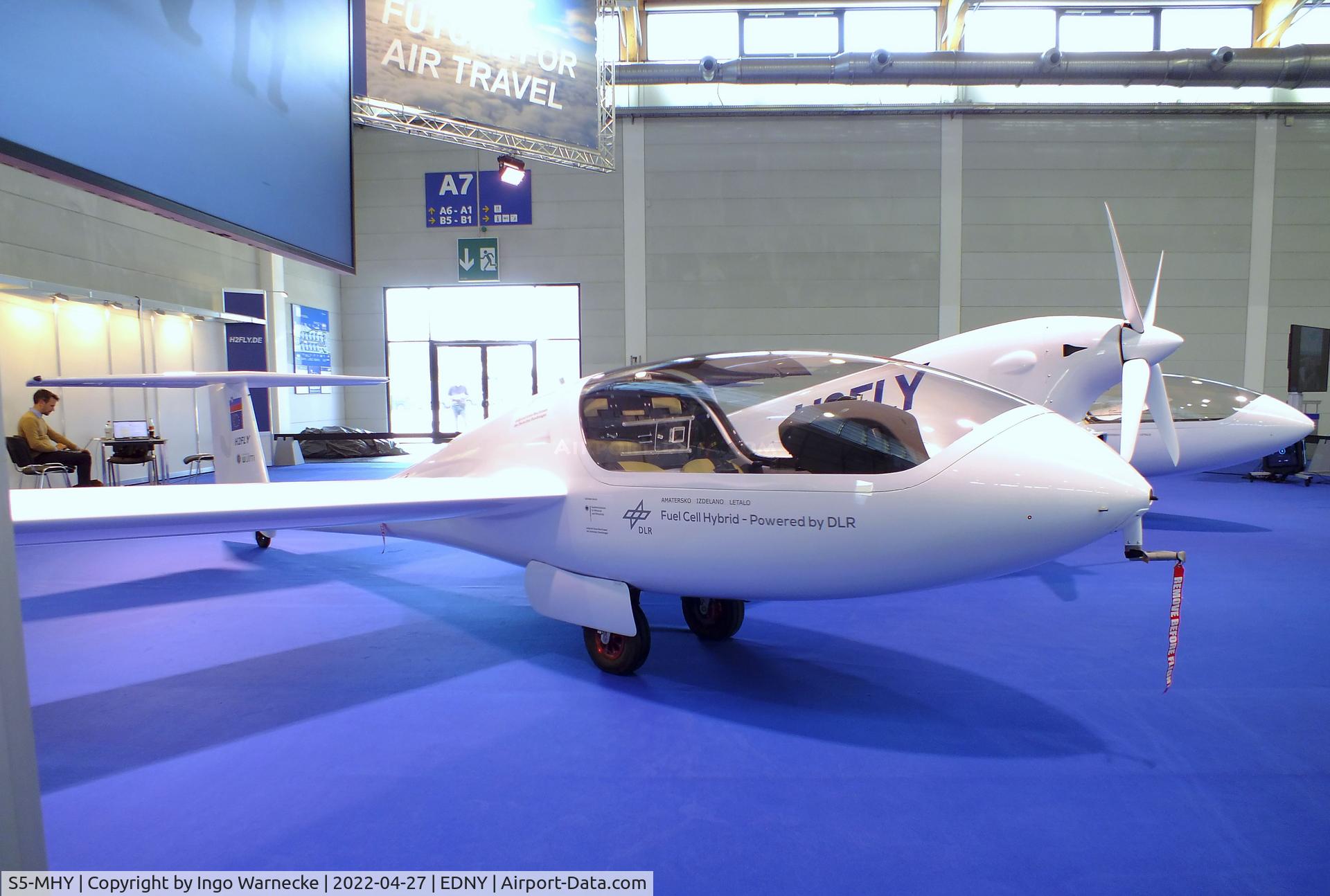 S5-MHY, 2016 H2FLY HY4 Pipistrel C/N 001, DLR/H2FLY HY4 with electric motor powered by fuel cell, at the AERO 2022, Friedrichshafen