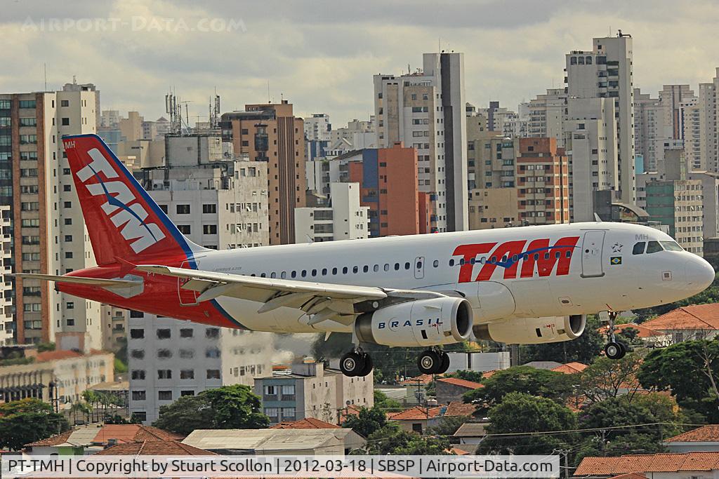 PT-TMH, 2006 Airbus A319-132 C/N 2784, TAM-CGH