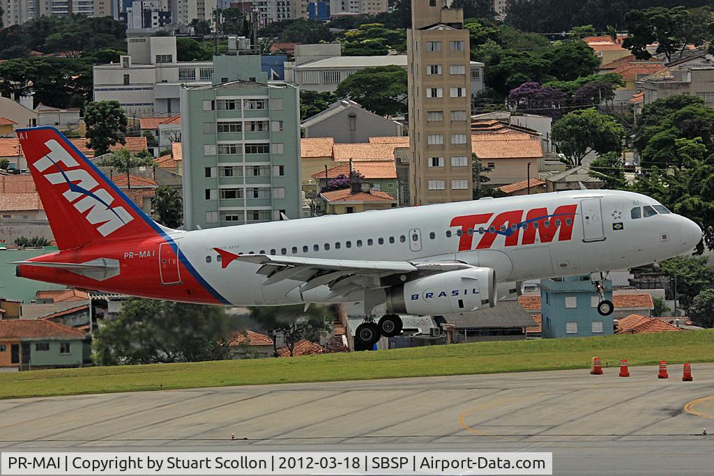 PR-MAI, 2002 Airbus A319-132 C/N 1703, TAM CGH