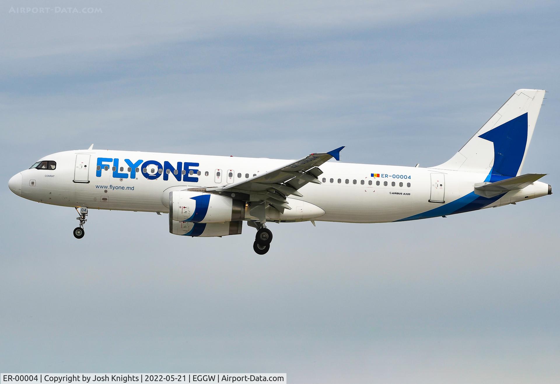 ER-00004, 2088 Airbus A320-232 C/N 3524, Arriving at Luton.