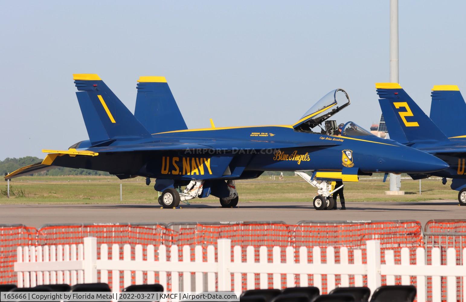 165666, Boeing F/A-18E Super Hornet C/N 1517/E020, Blue Angels