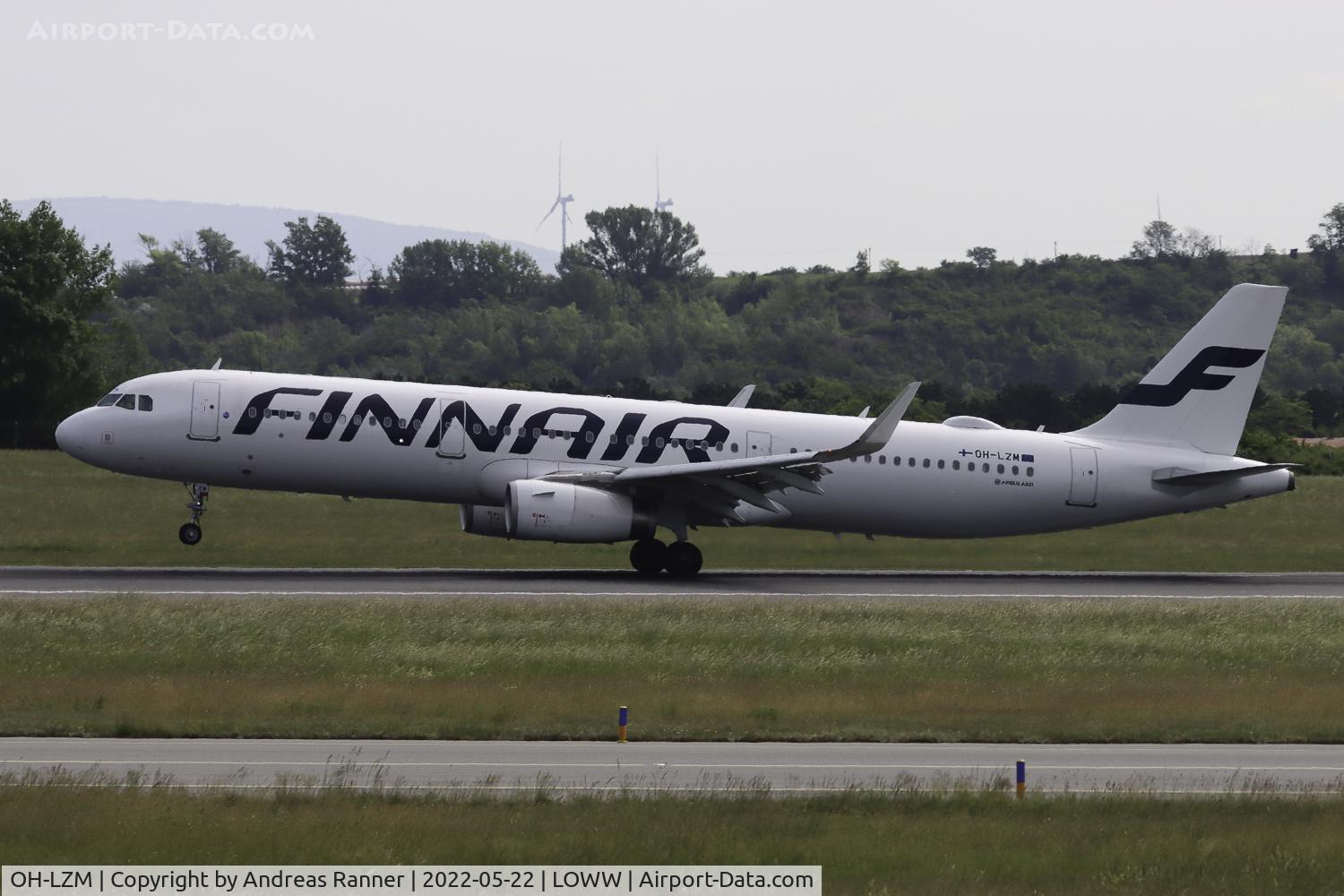 OH-LZM, 2017 Airbus A321-231 C/N 7552, Finnair A321