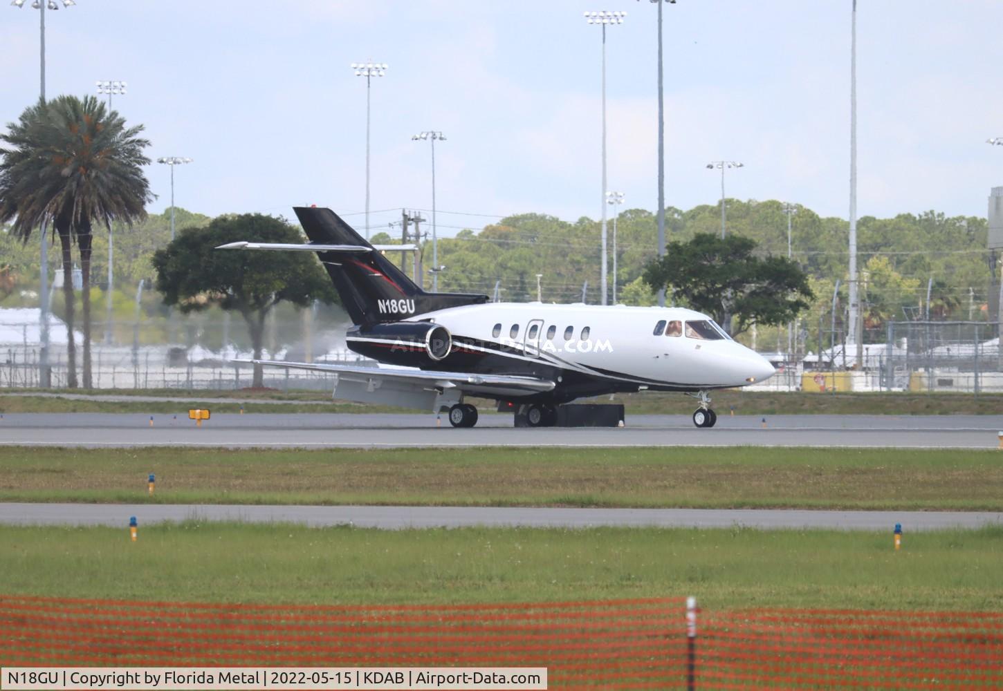 N18GU, 2001 Raytheon Hawker 800XP C/N 258522, DAB 2022