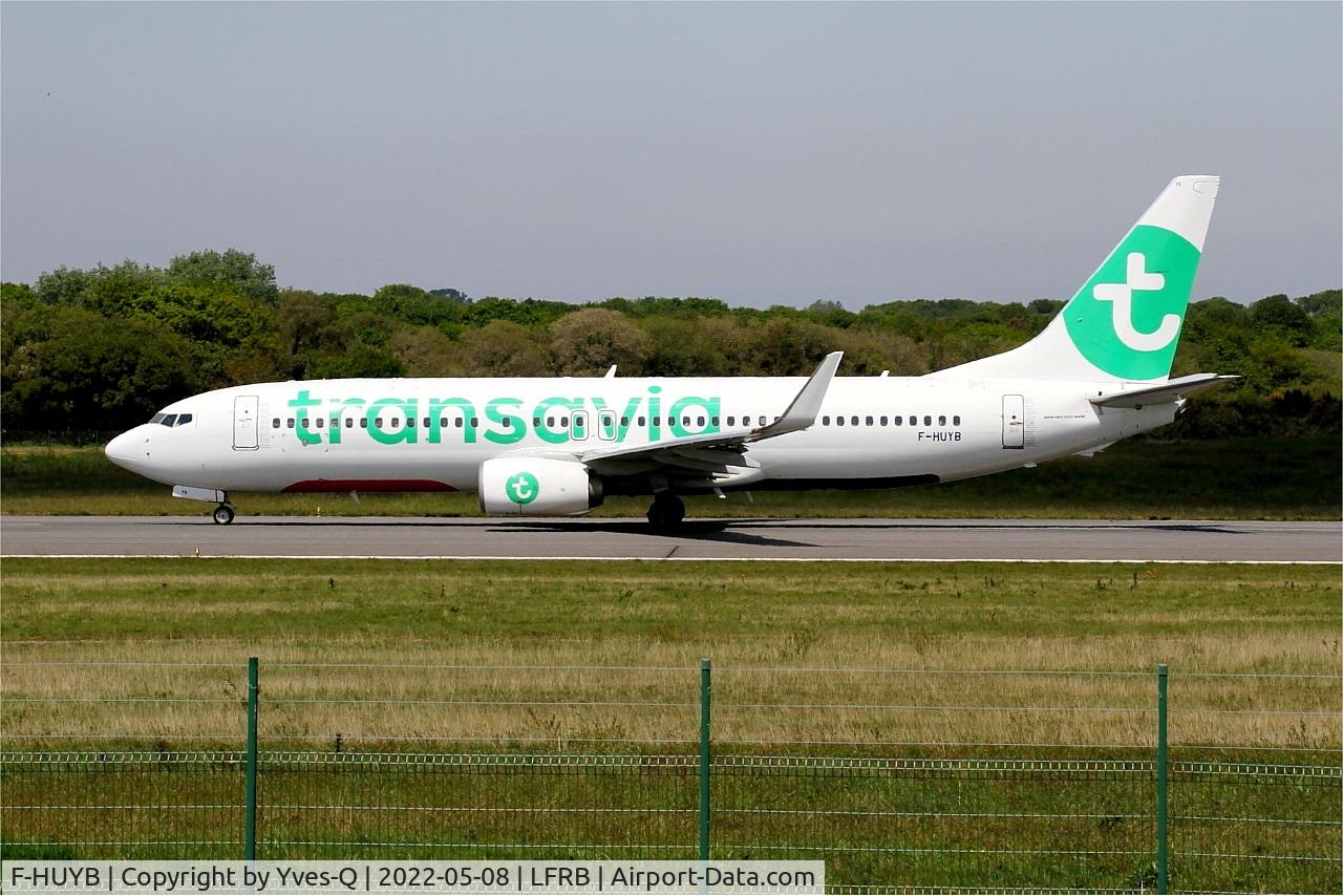 F-HUYB, 2017 Boeing 737-8JP C/N 42274, Boeing 737-8JP, Taxiing rwy 07R, Brest-Bretagne airport (LFRB-BES)
