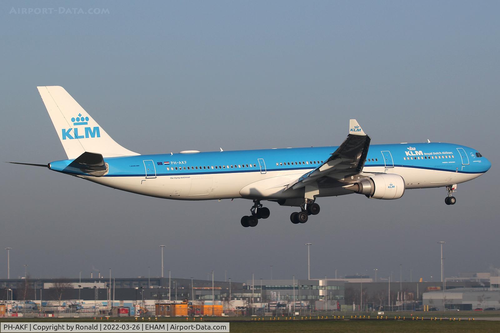 PH-AKF, 2014 Airbus A330-303 C/N 1580, at spl