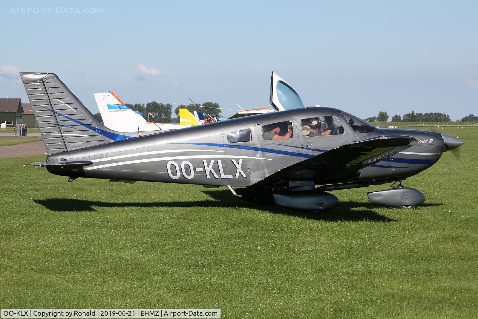 OO-KLX, 1996 Piper PA-28-181 Archer III C/N 2843025, at ehmz
