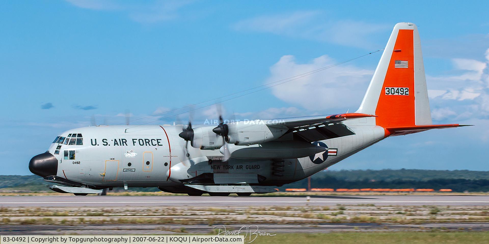 83-0492, 1983 Lockheed LC-130H Hercules C/N 382-5013, SKIER42 lands at Quonset for static display