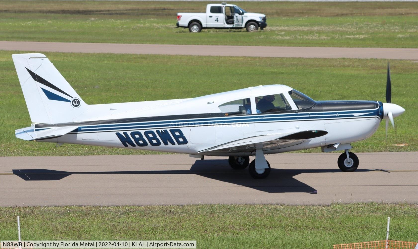 N88WB, 1964 Piper PA-24-400 Comanche 400 C/N 26-24, Sun N fun 2022
