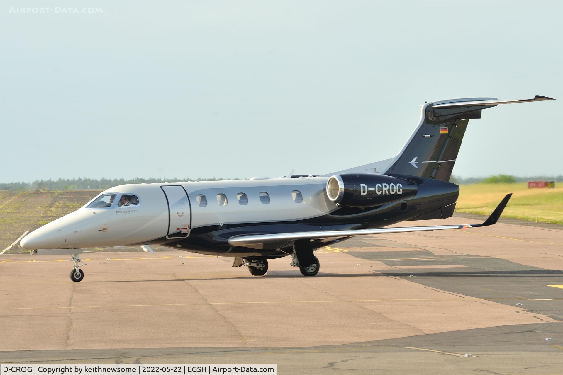 D-CROG, 2019 Embraer EMB-505 Phenom 300 C/N 50500511, Arriving at Norwich.