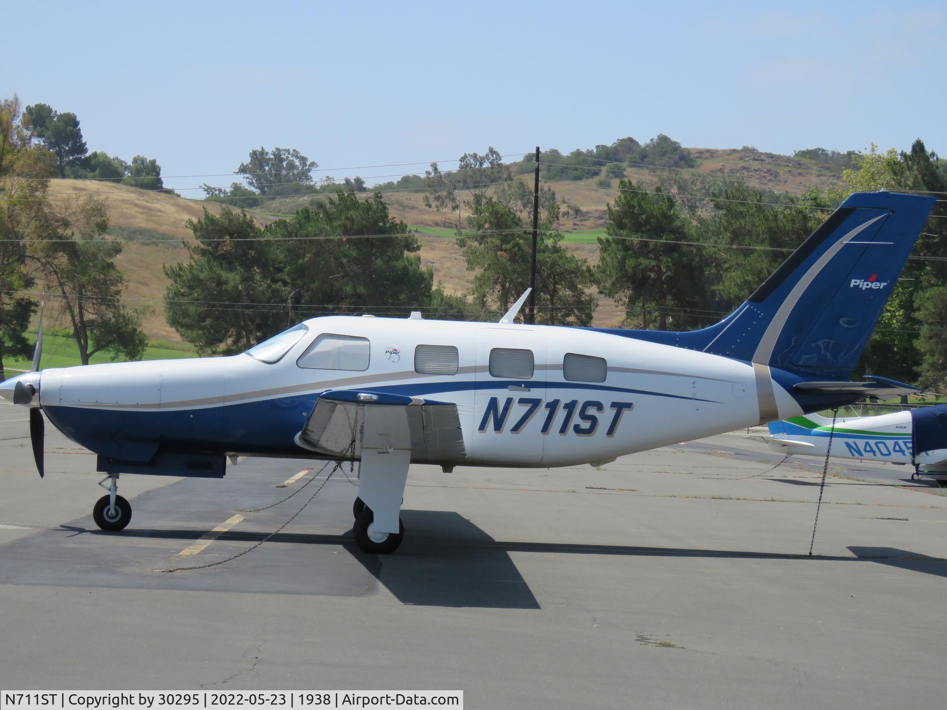 N711ST, 2012 Piper PA-46R-350T Malibu Matrix Malibu Matrix C/N 46-92179, Parked