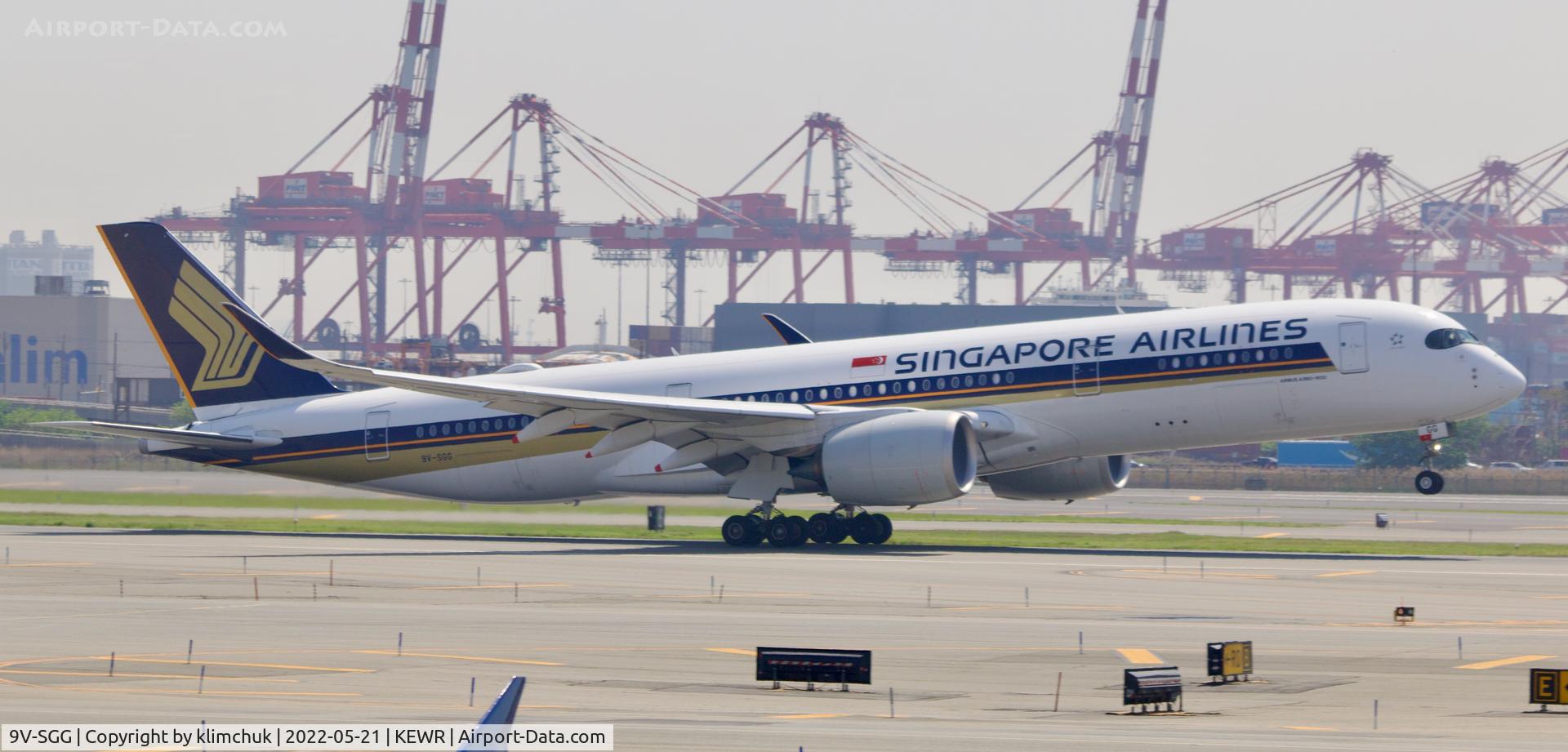 9V-SGG, Airbus A350-941 C/N 244, Taking off from Newark