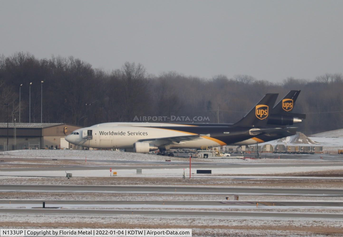 N133UP, 2001 Airbus A300F4-622R C/N 816, DTW 2022