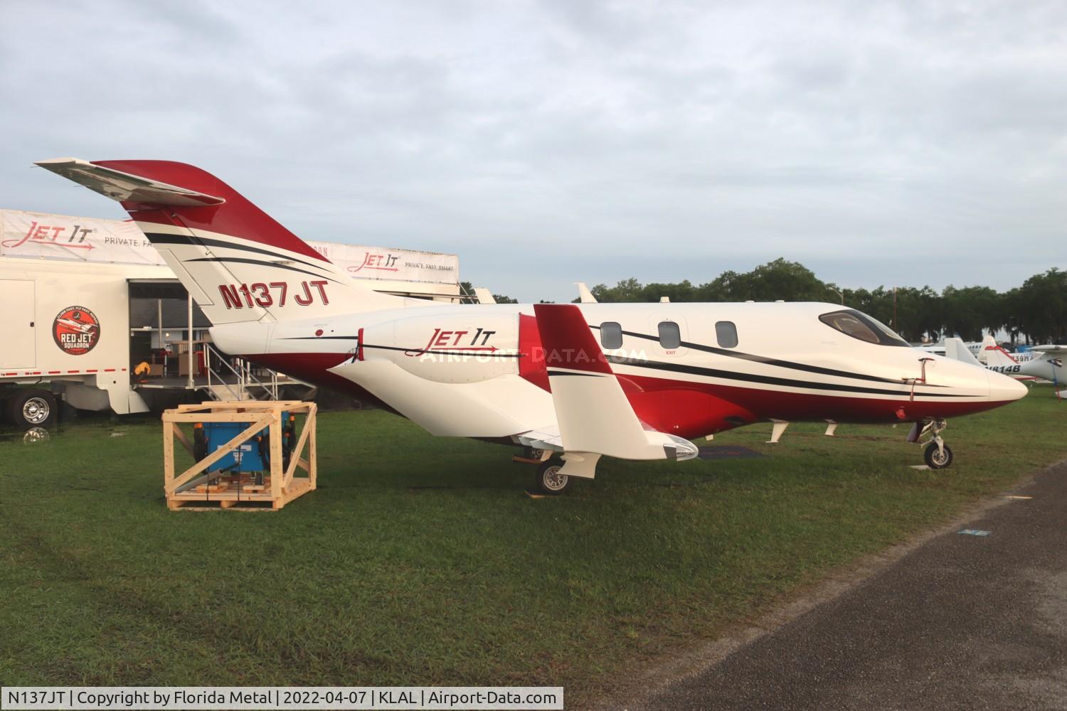 N137JT, 2019 Honda HA-420 Hondajet C/N 42000178, Hondajet
