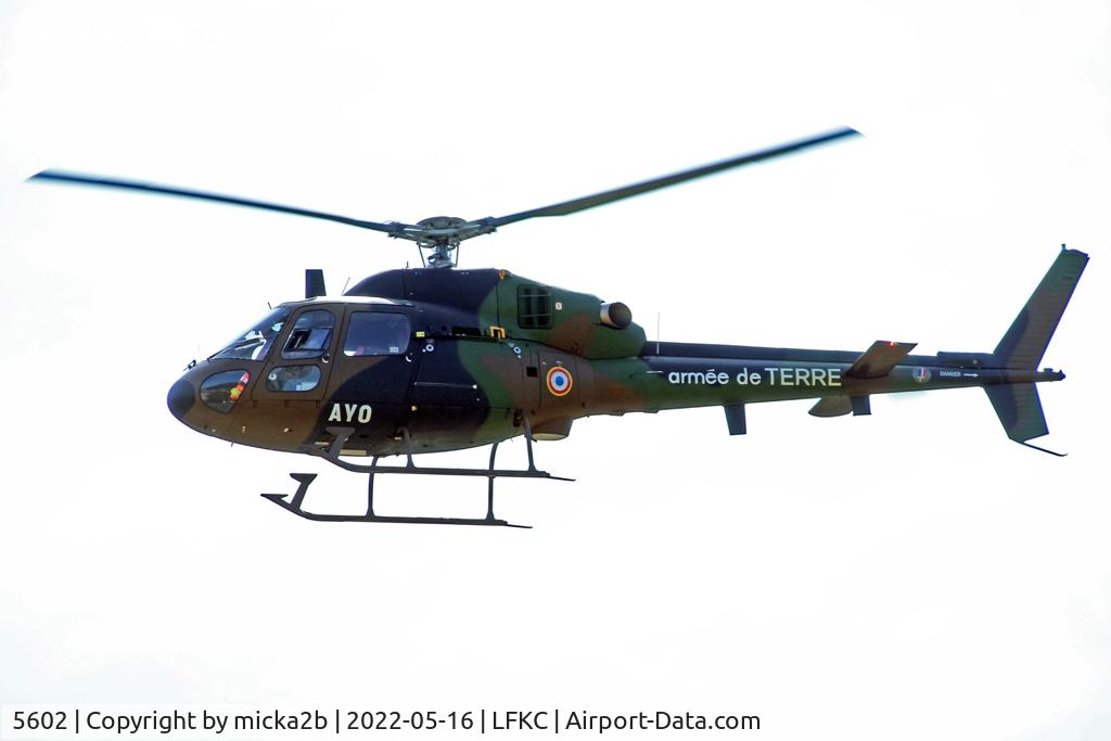 5602, Aerospatiale AS-555UN Fennec C/N 5602, Landing