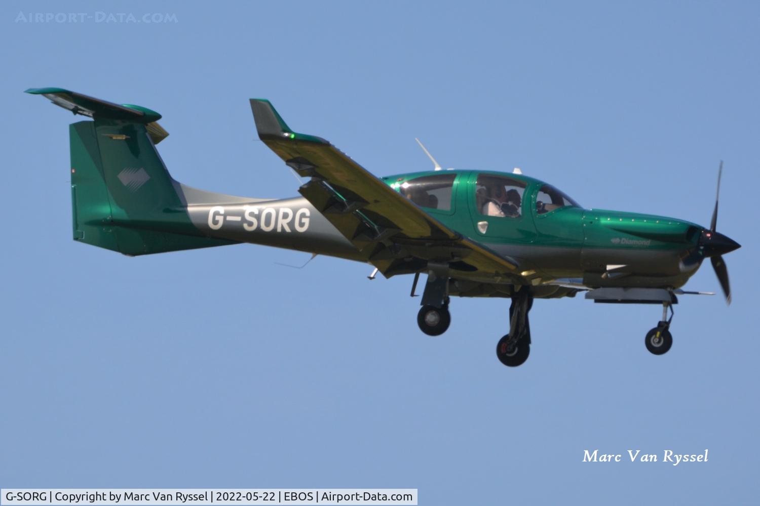 G-SORG, 2021 Diamond DA-50 C C/N 50.C.A.A.008, Landing at Ostend Airport.
