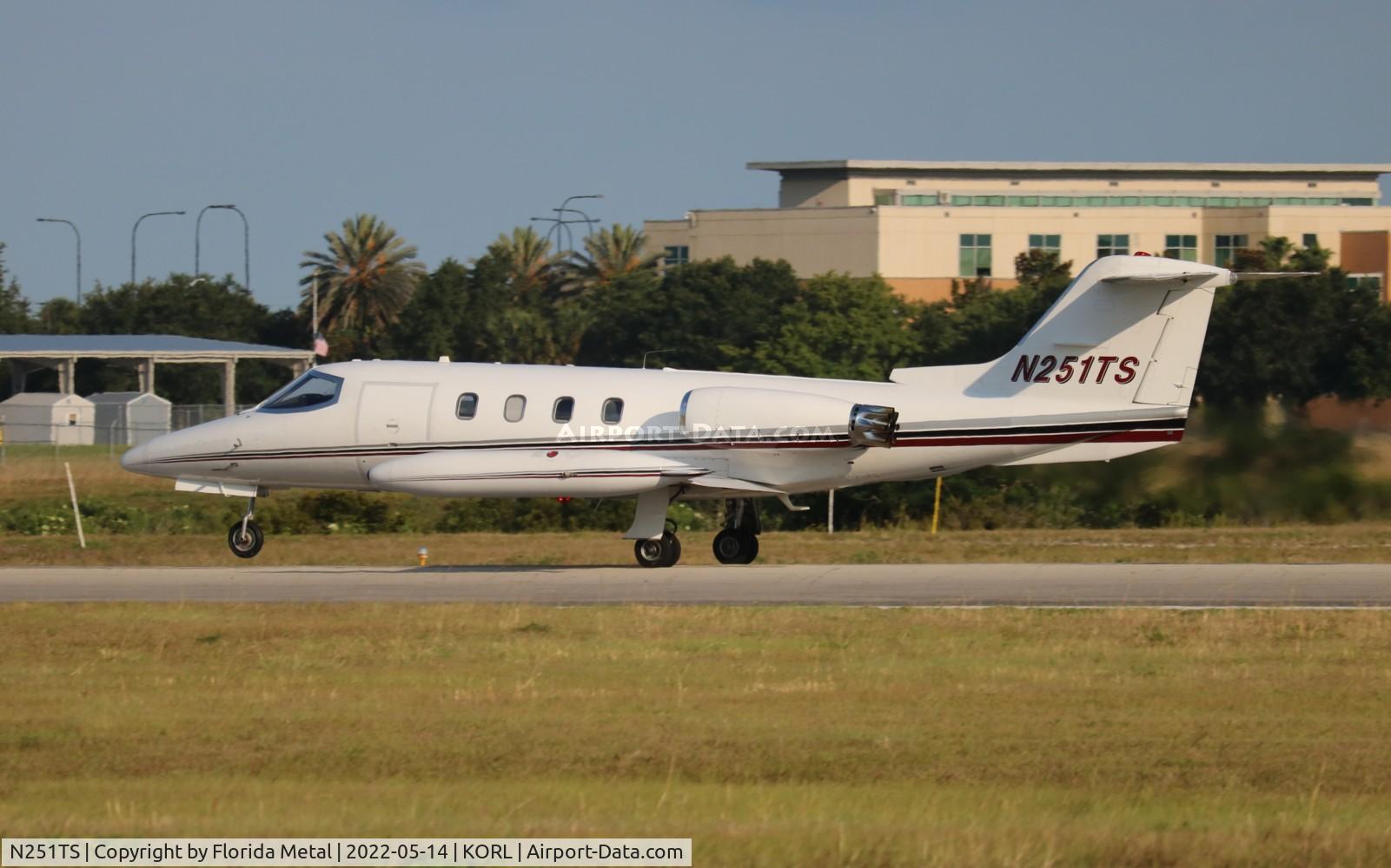 N251TS, 1975 Gates Learjet 25B C/N 201, ORL 2022