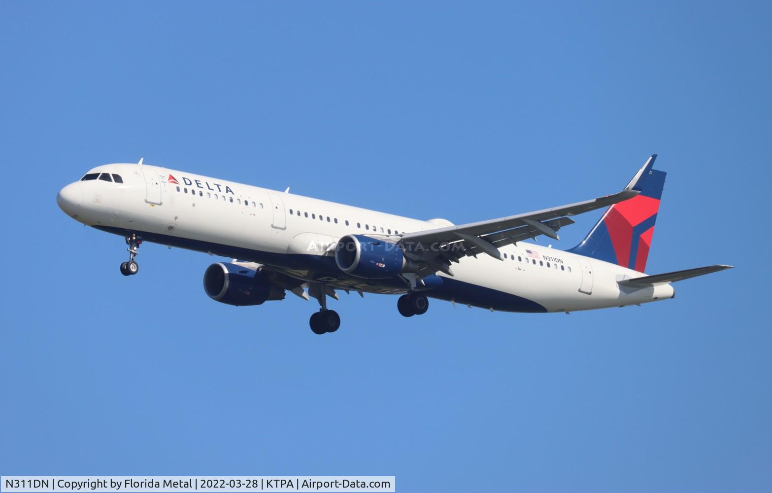 N311DN, 2016 Airbus A321-211 C/N 7304, TPA 2022