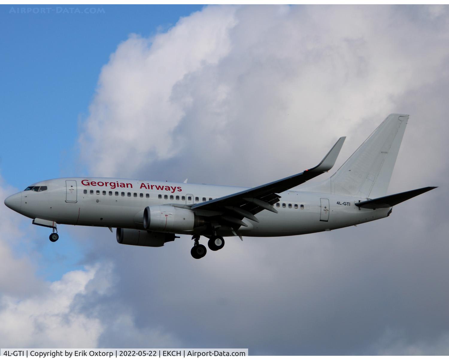 4L-GTI, 2008 Boeing 737-7CT C/N 35086, 4L-GTI landing rw 22L