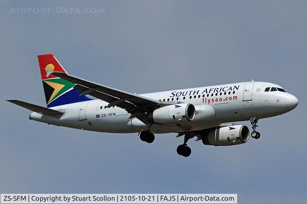 ZS-SFM, 2005 Airbus A319-131 C/N 2469, South African