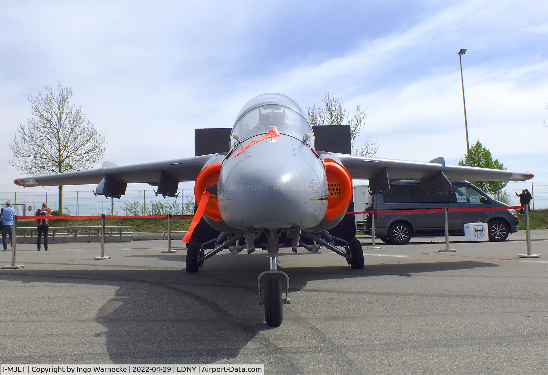 I-MJET, SIAI-Marchetti S-211 C/N 041/02-030, SIAI-Marchetti S.211 at the AERO 2022, Friedrichshafen