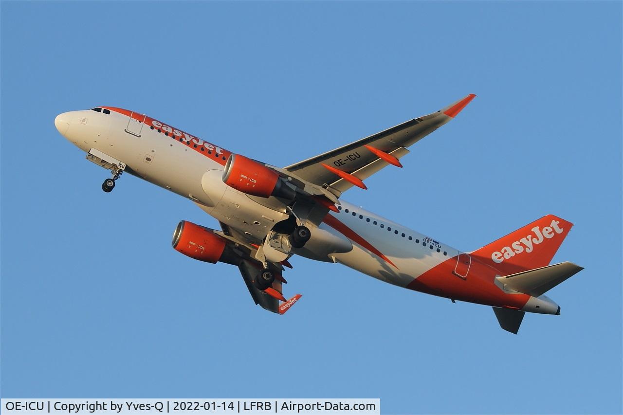 OE-ICU, 2014 Airbus A320-214 C/N 6011, Airbus A320-214, Take off rwy 25L, Brest-Bretagne airport (LFRB-BES)