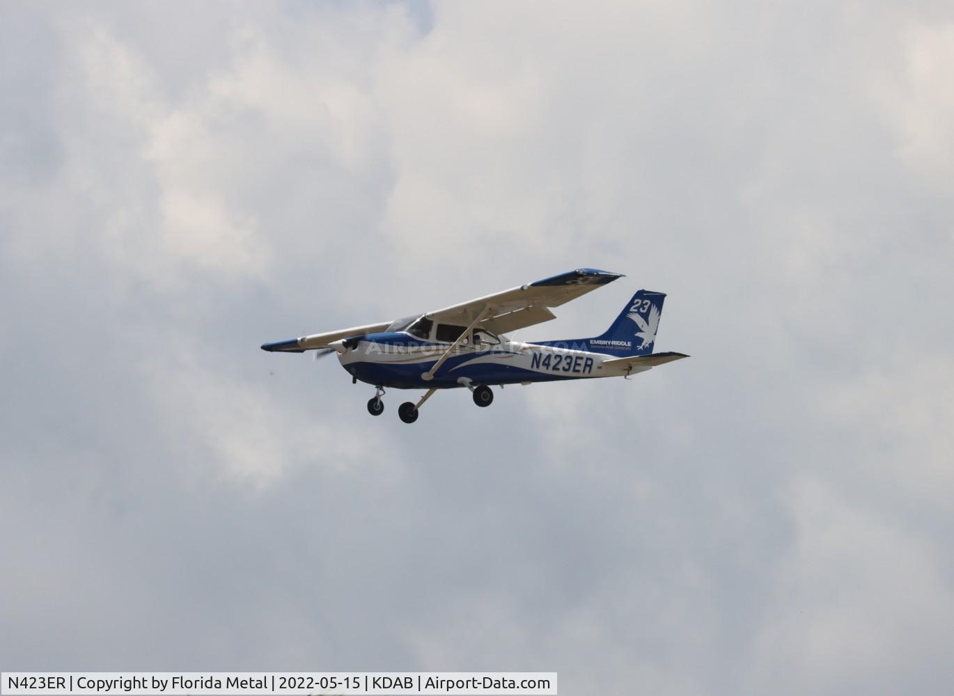 N423ER, 2014 Cessna 172S C/N 172S11447, DAB 2022
