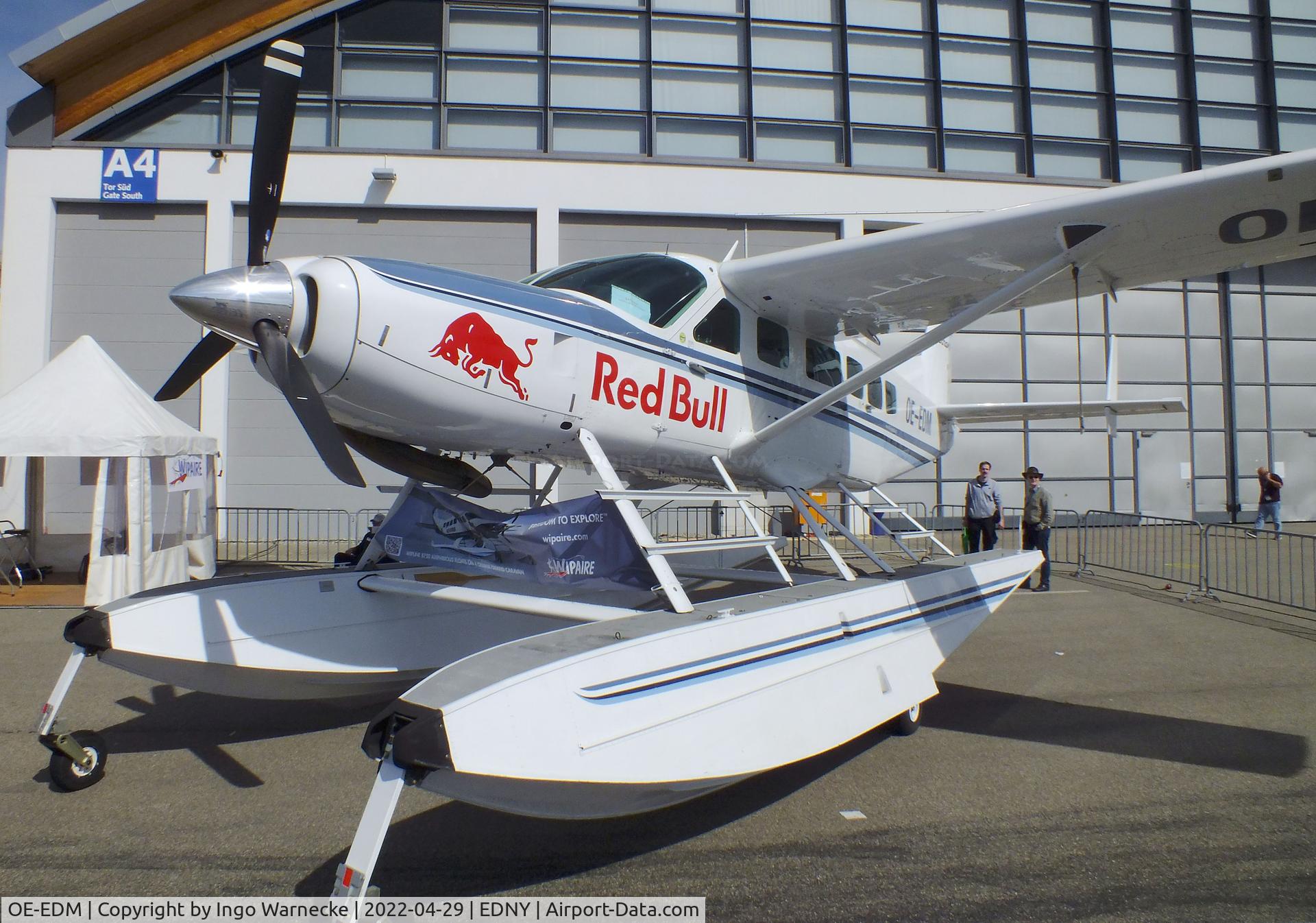 OE-EDM, 1996 Cessna 208 Caravan 1 C/N 20800257, Cessna 208 Caravan 1 on amphibious floats at the AERO 2022, Friedrichshafen