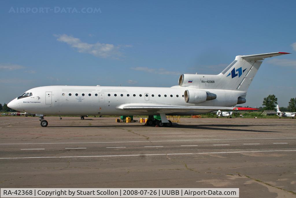 RA-42368, 1989 Yakovlev Yak-42D C/N 4520422914166, Yak Service