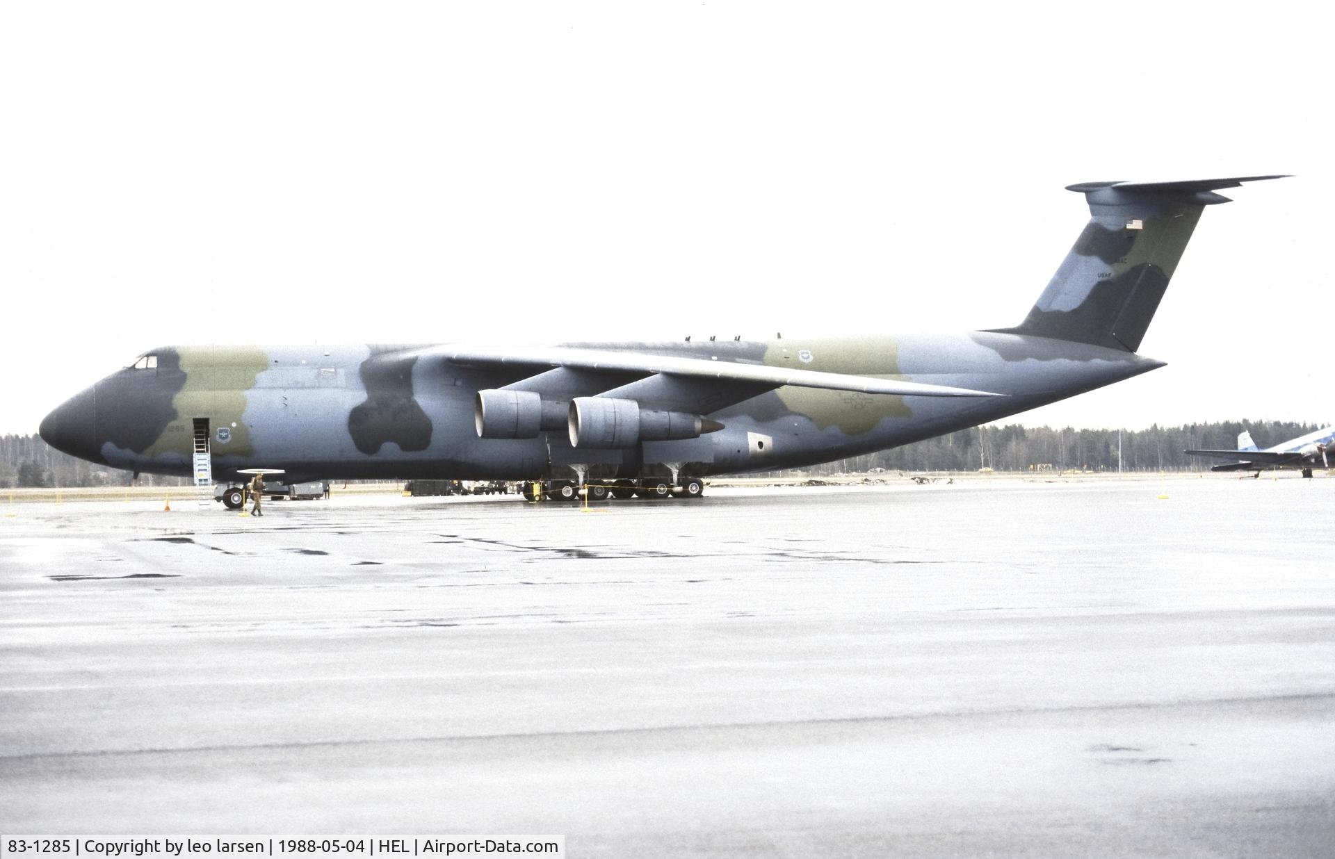 83-1285, 1983 Lockheed C-5B Galaxy C/N 500-0082, Helsinki 4.5.1988