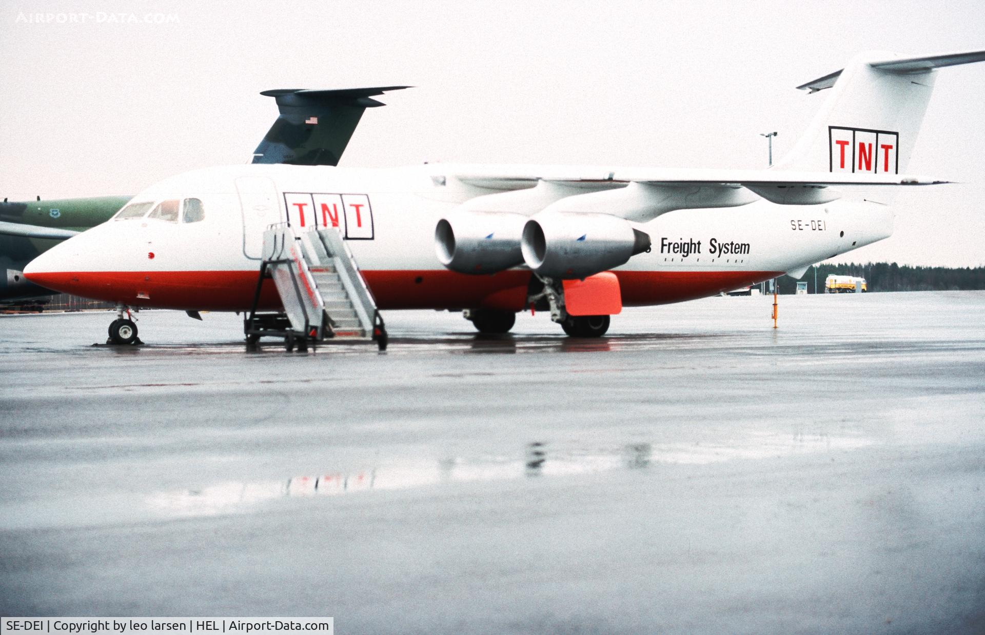 SE-DEI, 1987 British Aerospace BAe.146-200QT Quiet Trader C/N E2086, Helsinki 4.5.1988