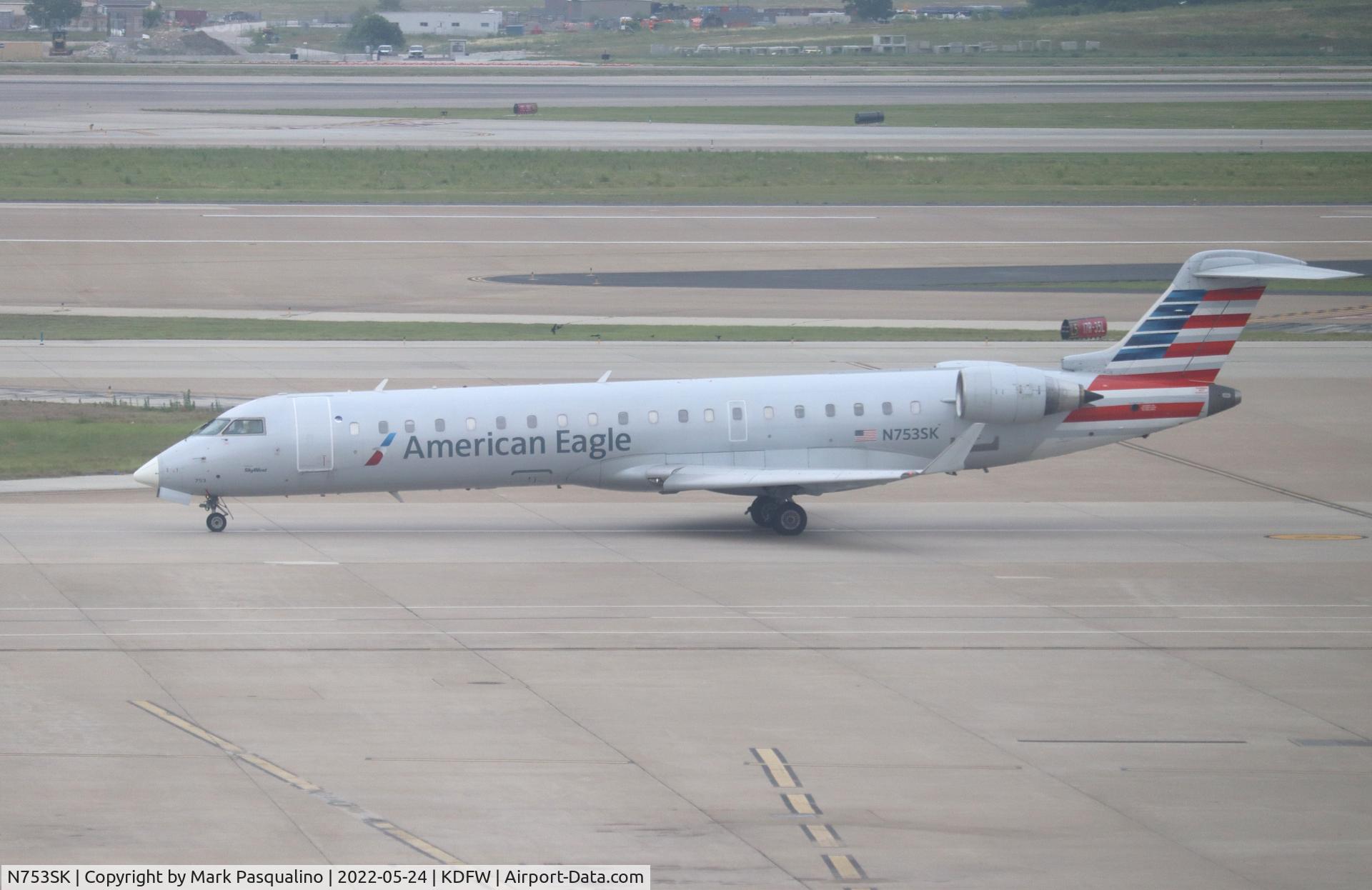 N753SK, 2005 Bombardier CRJ-701ER (CL-600-2C10) Regional Jet C/N 10214, CL-600-2C10