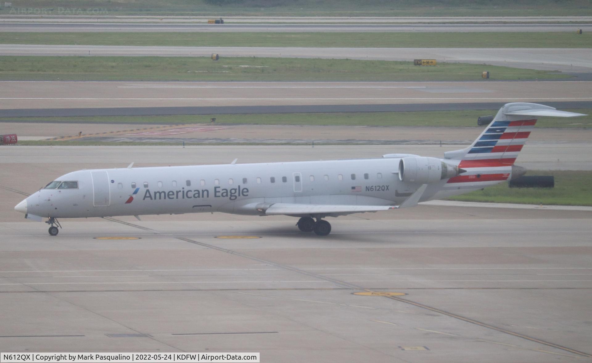 N612QX, 2002 Bombardier CRJ-701 (CL-600-2C10) Regional Jet C/N 10042, CL-600-2C10