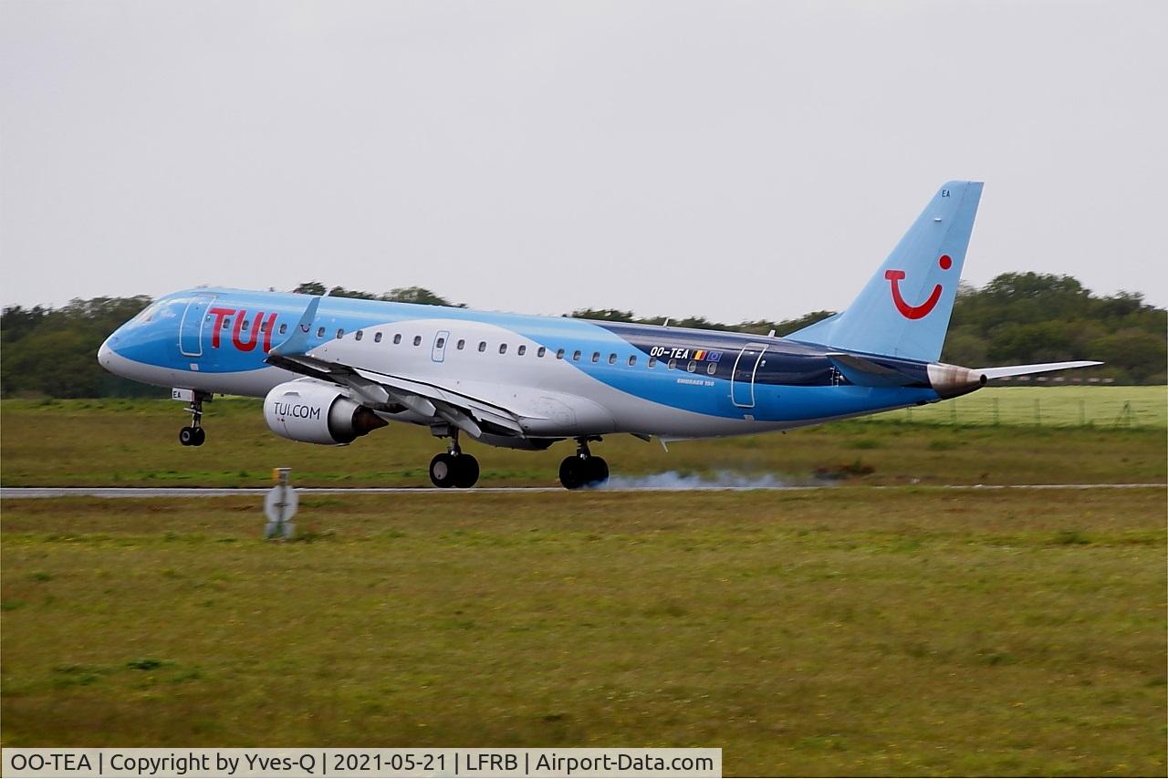 OO-TEA, 2014 Embraer 190LR (ERJ-190-100LR) C/N 19000665, Embraer 190LR, Landing rwy 25L, Brest-Bretagne Airport (LFRB-BES)