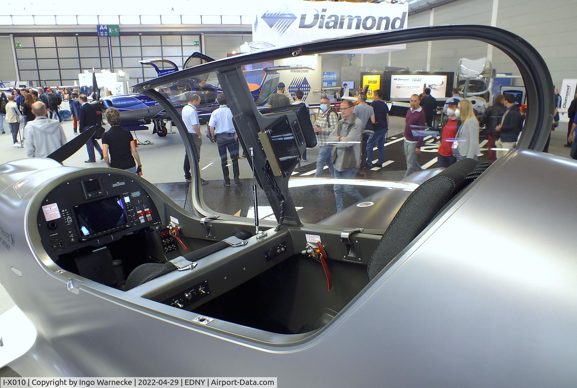 I-X010, 2014 Blackshape Prime BS-100 C/N BPU018-14, Blackshape Prime BS-100 at the AERO 2022, Friedrichshafen  #c