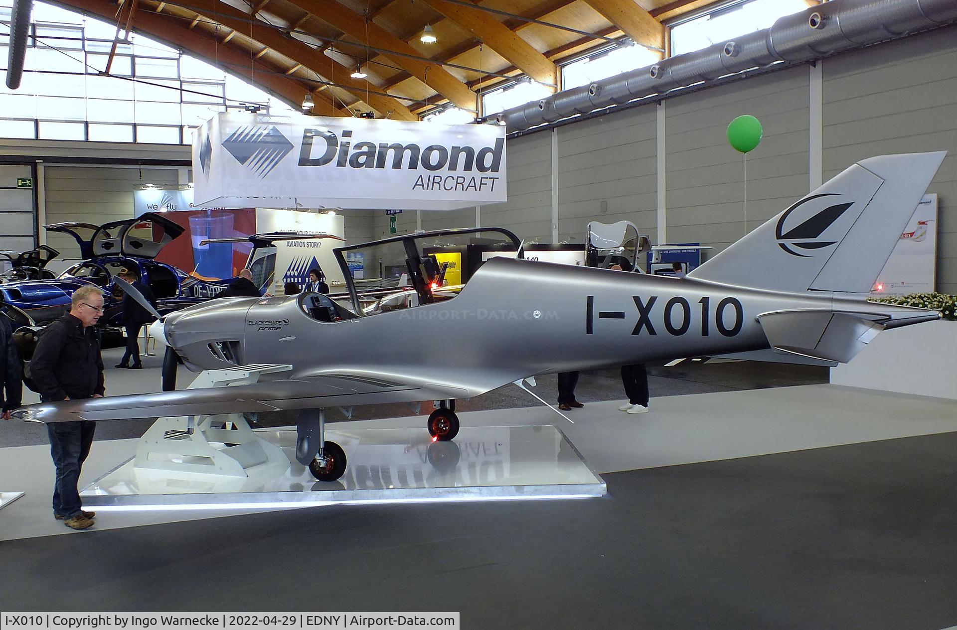 I-X010, 2014 Blackshape Prime BS-100 C/N BPU018-14, Blackshape Prime BS-100 at the AERO 2022, Friedrichshafen