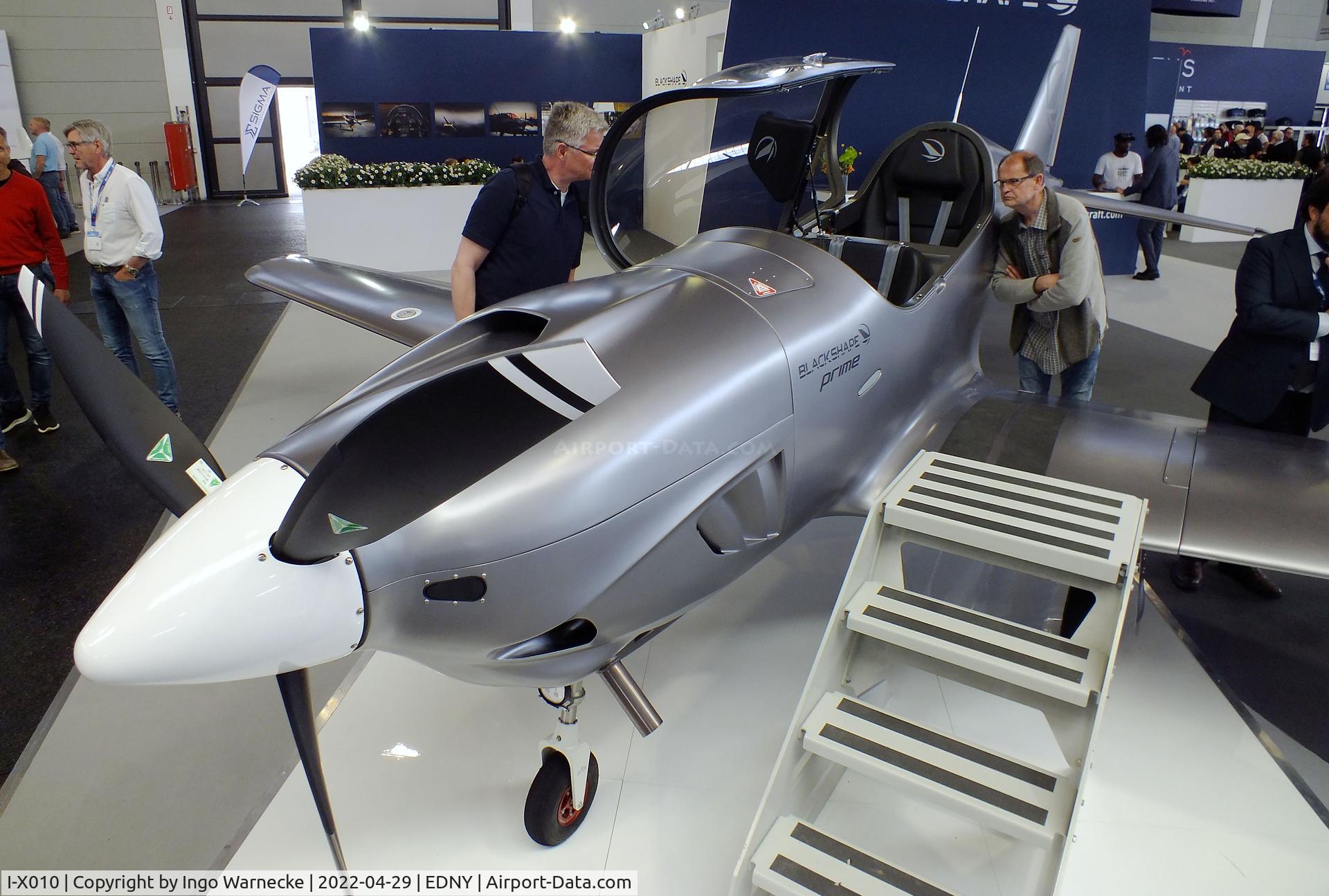 I-X010, 2014 Blackshape Prime BS-100 C/N BPU018-14, Blackshape Prime BS-100 at the AERO 2022, Friedrichshafen