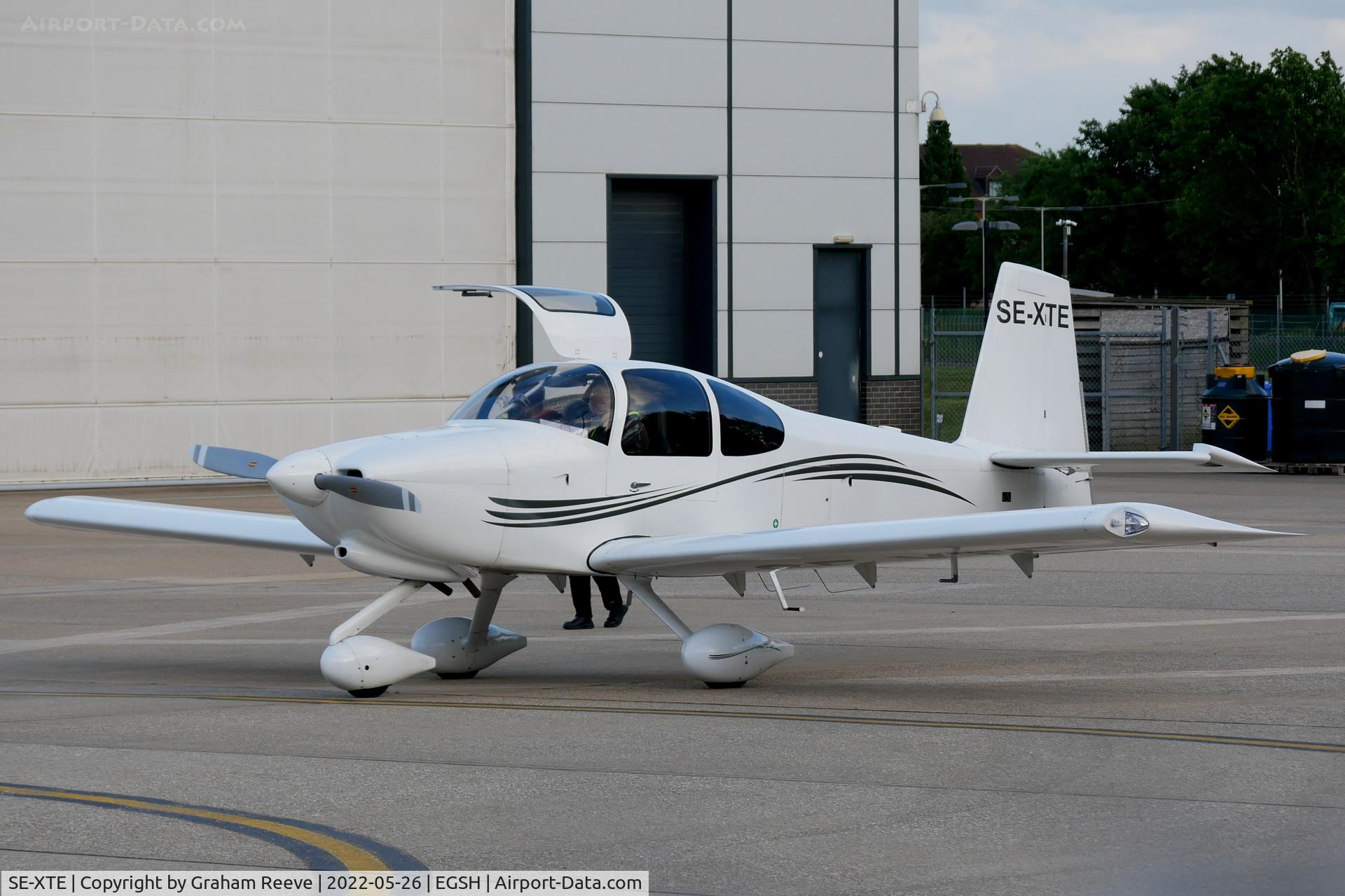 SE-XTE, Vans RV-10 C/N 41413 - 1526, Just landed at Norwich.