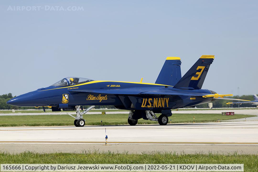 165666, Boeing F/A-18E Super Hornet C/N 1517/E020, F/A-18E Super Hornet 165666 C/N 1517 from Blue Angels Demo Team  NAS Pensacola, FL