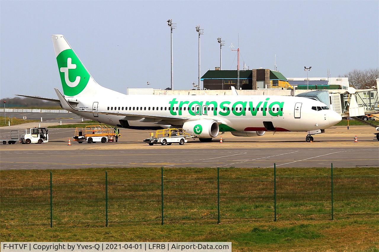 F-HTVF, 2017 Boeing 737-8K2 C/N 62160, Boeing 737-8K2, Boarding aerea, Brest-Bretagne Airport (LFRB-BES)