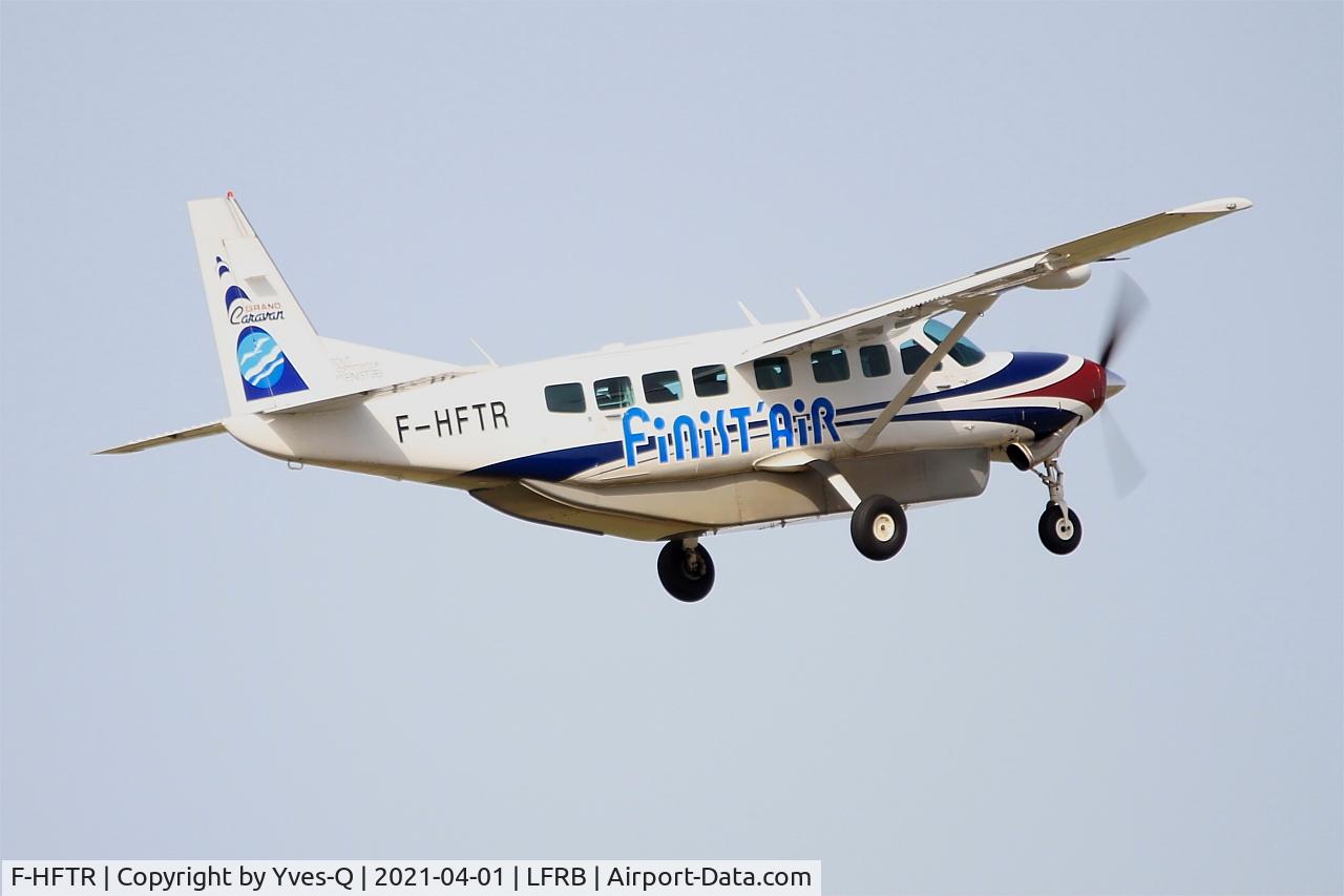 F-HFTR, 2008 Cessna 208B Grand Caravan C/N 208B-2041, Cessna 208B Grand Caravan, Take off rwy 07R, Brest-Bretagne Airport (LFRB-BES)
