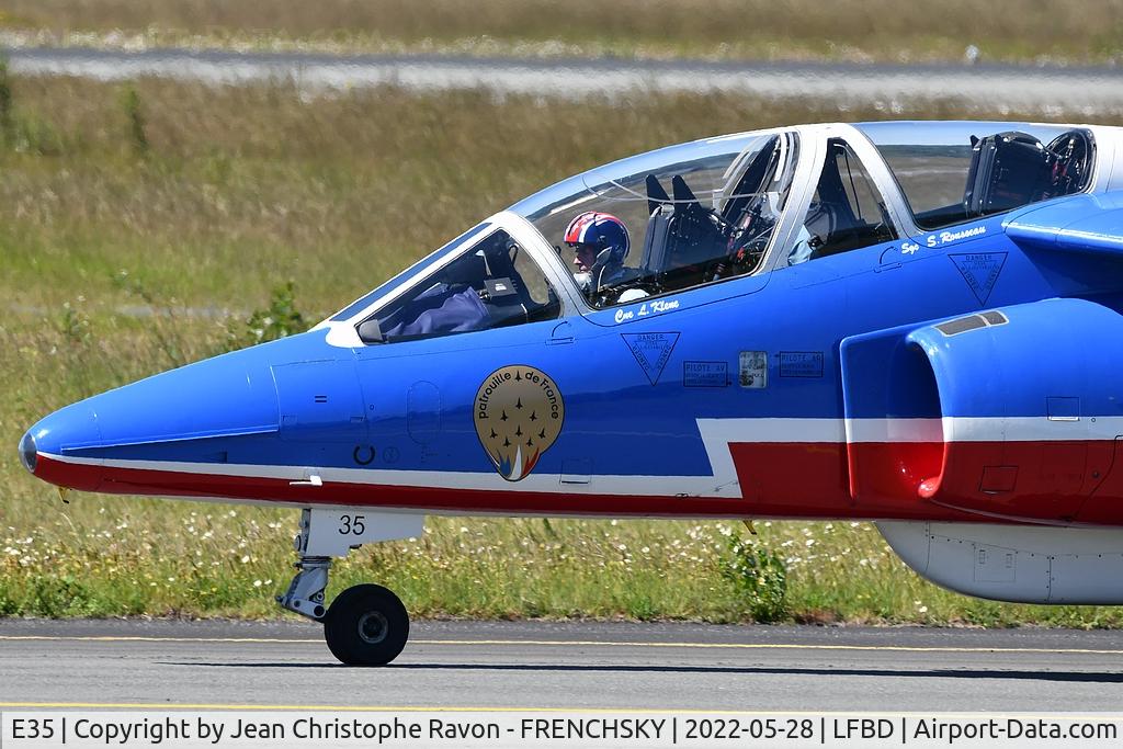 E35, Dassault-Dornier Alpha Jet E C/N E35, Patrouille de France, Captain Laurent Klène - Athos 2