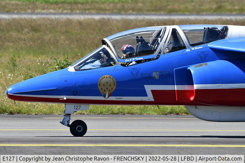 E127, 1983 Dassault-Dornier Alpha Jet E C/N E127, Patrouille de France, Capitaine Tanguy, Athos 7, mécanicien Adjudant Chef Brissard